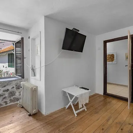 Holiday home In With Wifi